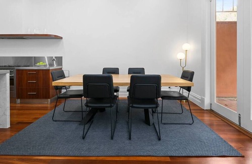 Thebarton Casa | Luxury Stay 5 Mins From CBD - 3Bdrm, 2Bthrm
