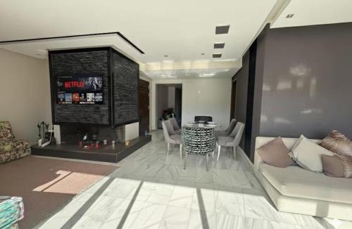 Bouskoura Apartamento | Luxury Stay in Prestigia Golf City