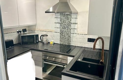 Elmers End Cama Y Desayuno | Luxury studio apartment, Beckenham