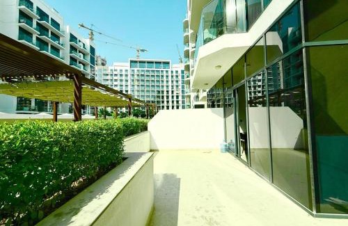 Madinat Zayed Apartamento | Luxury studio appartment