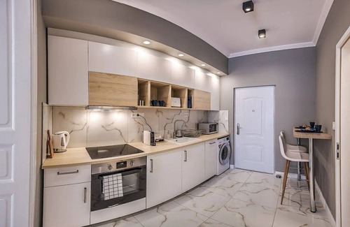 Belso-Ferencvaros Apartamento | Luxury Studio for TREASURE SEEKERS