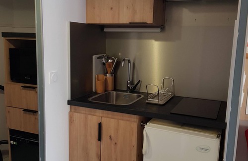 Le Puy-en-Velay Apartamento | Estudio-De Lujo-Terraza-Baño en la habitacion