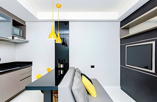 Matriz Apartamento | Luxury studio in Lifespace, Batel with air and parking space