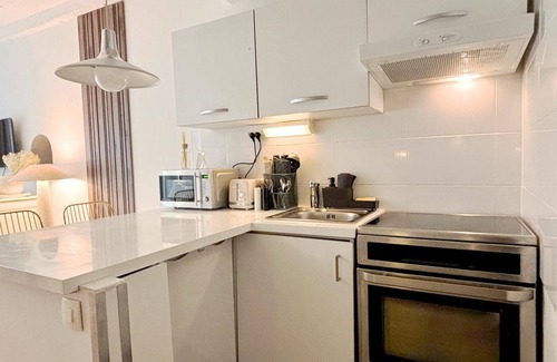 Petite-France Apartamento | Luxury studio in the heart of town
