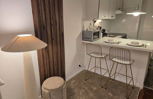 Petite-France Apartamento | Luxury studio in the heart of town