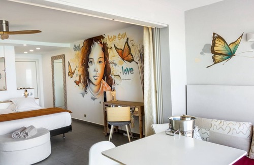 Grand Case Apartamento | Luxury Studio located in the heart of Grand Case Residence Bleu Marine 12