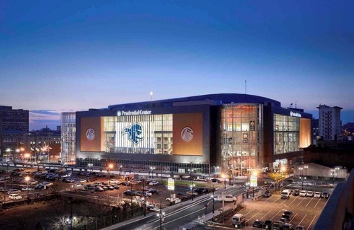 Central Business District Condominio | Luxury Suite by Prudential Ctr & 7min to EWR Airpt