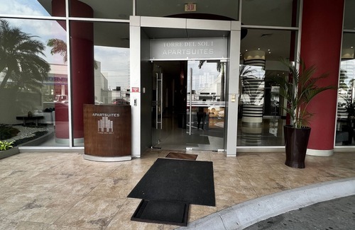 Simon Bolivar Apartamento | Suite luxury