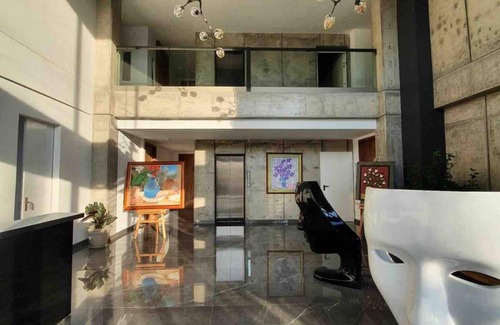 Manta Apartamento | Luxury Suite in Manta * Piscina, Jacuzzi*