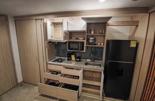 Armenia Apartamento | Luxury Suite - Swimming Pool, Gym on Centenario Av.
