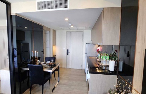 Jomtien Apartamento | Luxury suite with sea view - 200 meters from the beach!