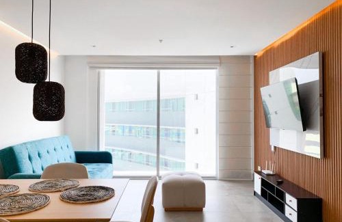 Simon Bolivar Apartamento | Luxury Suites frente mall del sol a pocos minutos del aeropuerto y terminal terrestre
