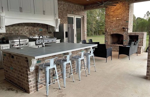 Brandon Casa | Luxury suites
