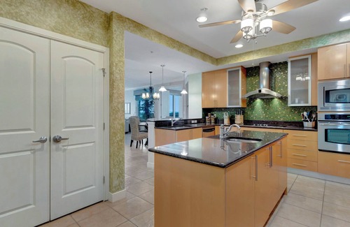 Daytona Beach Condominio | LUXURY SUNSET VIEW CONDO