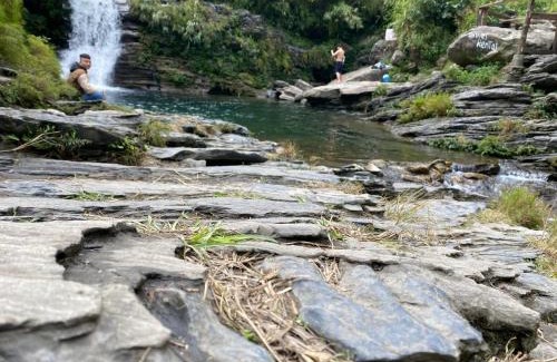 Yen Minh Otro | Luxury Tent Du Gia Waterfall
