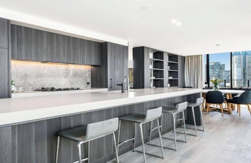 South Melbourne Apartamento | Luxury Three Bedroom Penthouse with Bay and City View