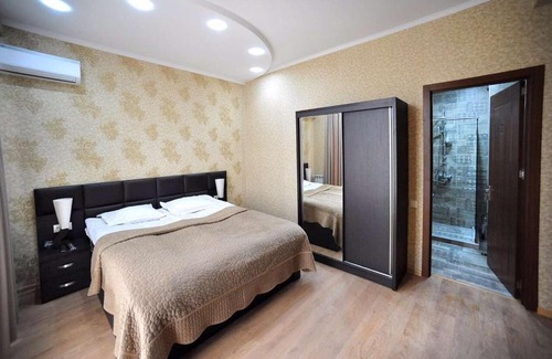 Avlabari Apartamento | Luxury Three Bedroom Apartment