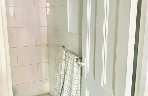 Bedford-Stuyvesant Apartamento | Apartamento estudio de diseño de interiores de lujo Top 50