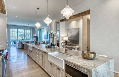 Rosemary Beach Casa | Luxury Town Center Residence | Sky Pool, Rooftop Terrace, Complimentary Fitness & Tennis
