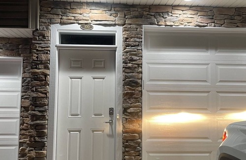 Morgantown Casa | Luxury Townhome 5min from Stadium and hospitals, 7min to downtown!