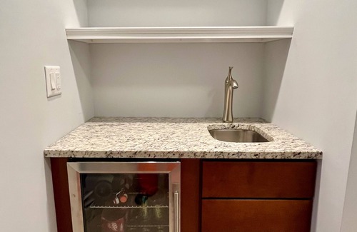 Lincoln Casa | Luxury townhome in the White Mtns. Convenient to hiking and area activities!