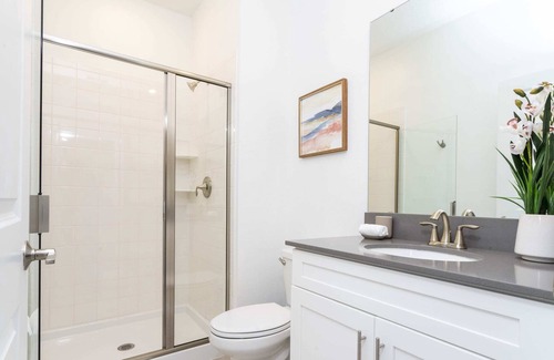 Campbell Casa | Luxury townhome near Disney
