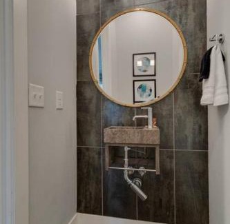 Edgehill Casa | Luxury Townhome! Rooftop-Game Room! Near Broadway!