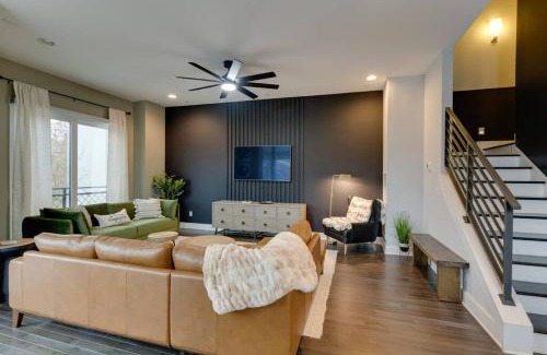 Edgehill Casa | Luxury Townhome! Rooftop-Game Room! Near Broadway!