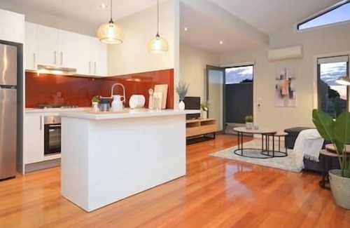 Preston Casa | Luxury Townhouse Stay