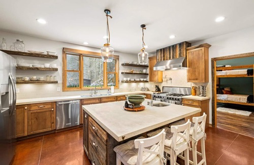 Townsend Casa | Private Luxe Lodge Acreage Games 7bd Sleeps 17 Fun