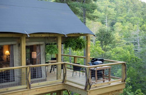 Zirconia Cabina | Luxury Tree Tent in Tuxedo Falls Resort with Private Waterfalls & Hiking