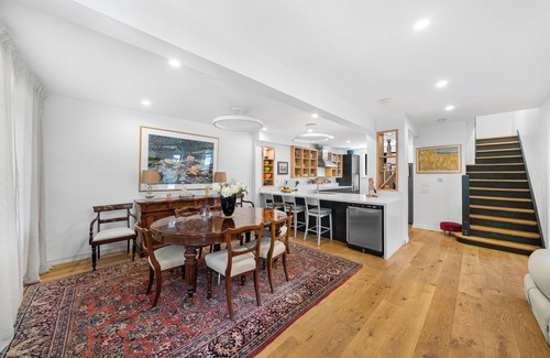 Trinity - Bellwoods Casa | Luxury Trinity Bellwoods 4 bedroom House