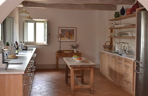 Pienza Villa | Lujosa villa toscana, piscina climatizada, vistas espectaculares, enfriamiento por suelo radiante