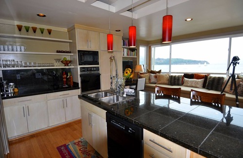 Belvedere Tiburon Casa | Lujo de dos dormitorios en SF Bay - Fabulosas vistas y piscina