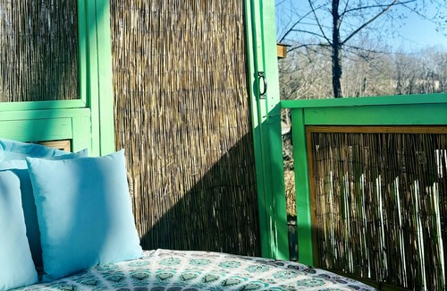 Huston - Courtland Apartamento | Luxury Urban Farm ~ Hot Tub ~ Fire Pit ~ Walk Downtown ~