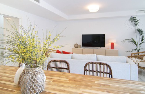 El Puerto de Santa Maria Chalet De Esquí | Chalet de lujo, 225 m2,, con vistas al mar, en urbanización exclusiva