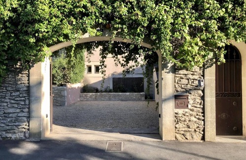 St.-Remy-de-Provence Villa | Luxury villa in town center; 5* in a quiet location