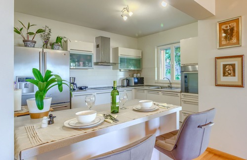 Solin Villa | Luxury vacation Villa with amazing views, pool and jacuzzi