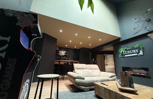 Vendome Apartamento | LUXURY VENDÔME - Loft - suite de luxe - Jacuzzi - Appartement entier