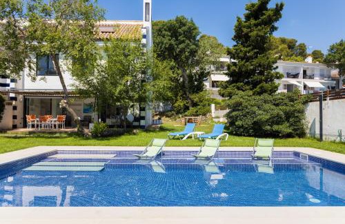 Calella de Palafrugell Villa | Luxury villa in front of the sea ROSITA