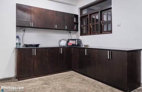 Peliyagoda Villa | 4-bedroom villa in Kelaniya with WiFi, AC. Enjoy your stay