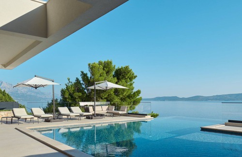 Mimice Villa | Luxury Villa Adria Jewel with Pool