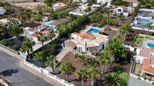 Parque Holandes Casa | Luxury Villa Casa Montana & Pool & Private & Quiet