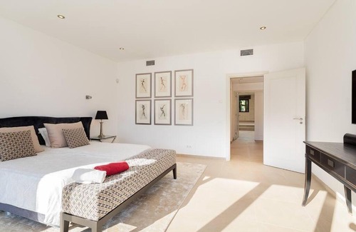 Vilamoura Villa | [LUXURY VILLA] Cinema, Sauna, Pool and Billiards