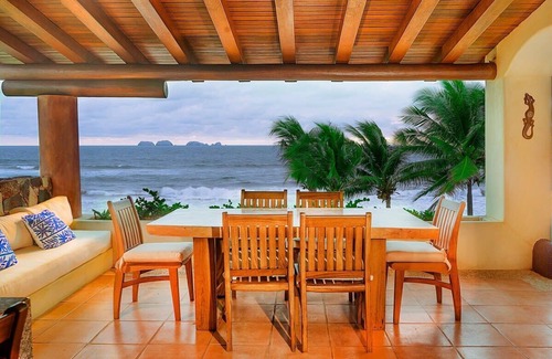 Ixtapa - Zihuatanejo Casa | Luxury Villa con Alberca Privada en Las Palmas