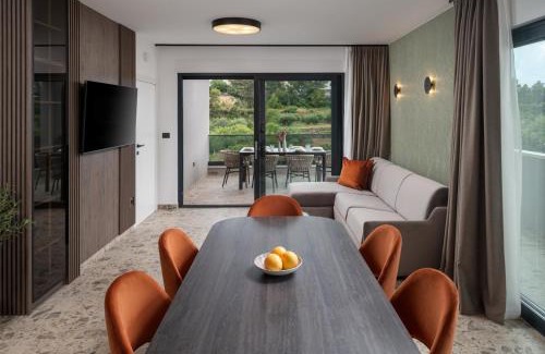 Podstrana Villa | Luxury Villa David's - two heated pool