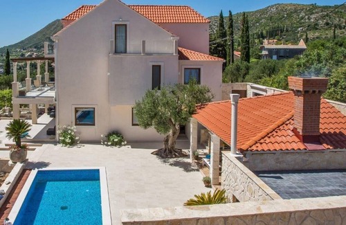 Dubrovnik Villa | Luxury Villa Dolce Vita with Swimming Pool