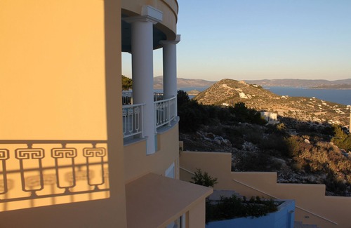 Marathon Villa | Villa de lujo; vistas encantadoras, piscina