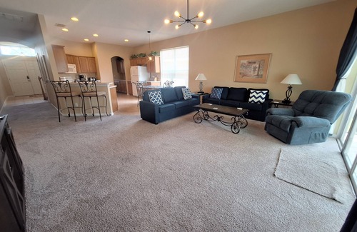 Orange Tree Casa | Luxury Villa - Family Oasis with Private Pool - close to Disney and Universal!