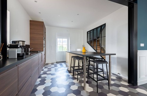 La Baule-Escoublac Casa | Luxury villa with swimming pool, sleeps 10, Pornichet center